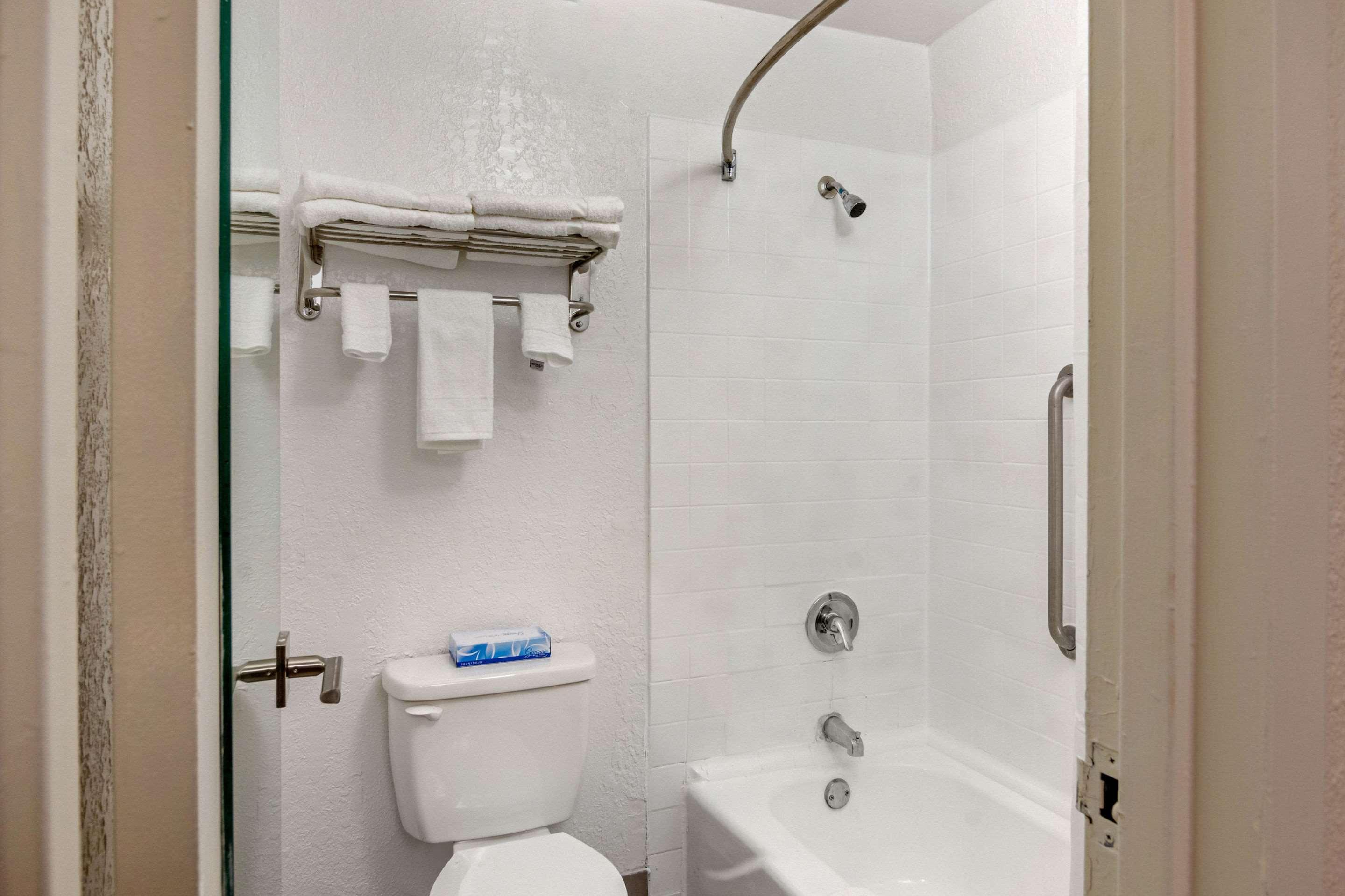 City Studios Inn & Suites Ruther Glen Extérieur photo