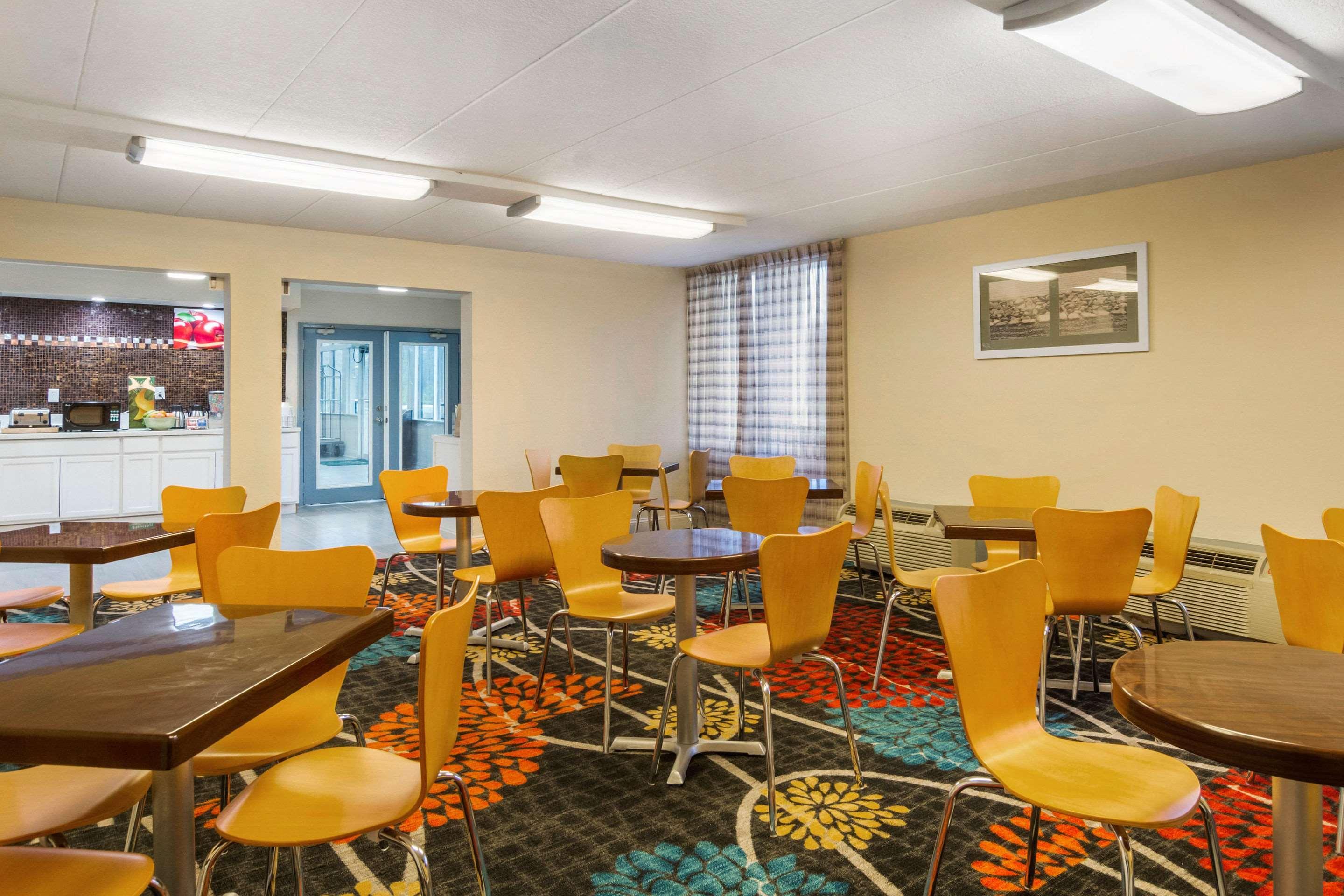 City Studios Inn & Suites Ruther Glen Extérieur photo