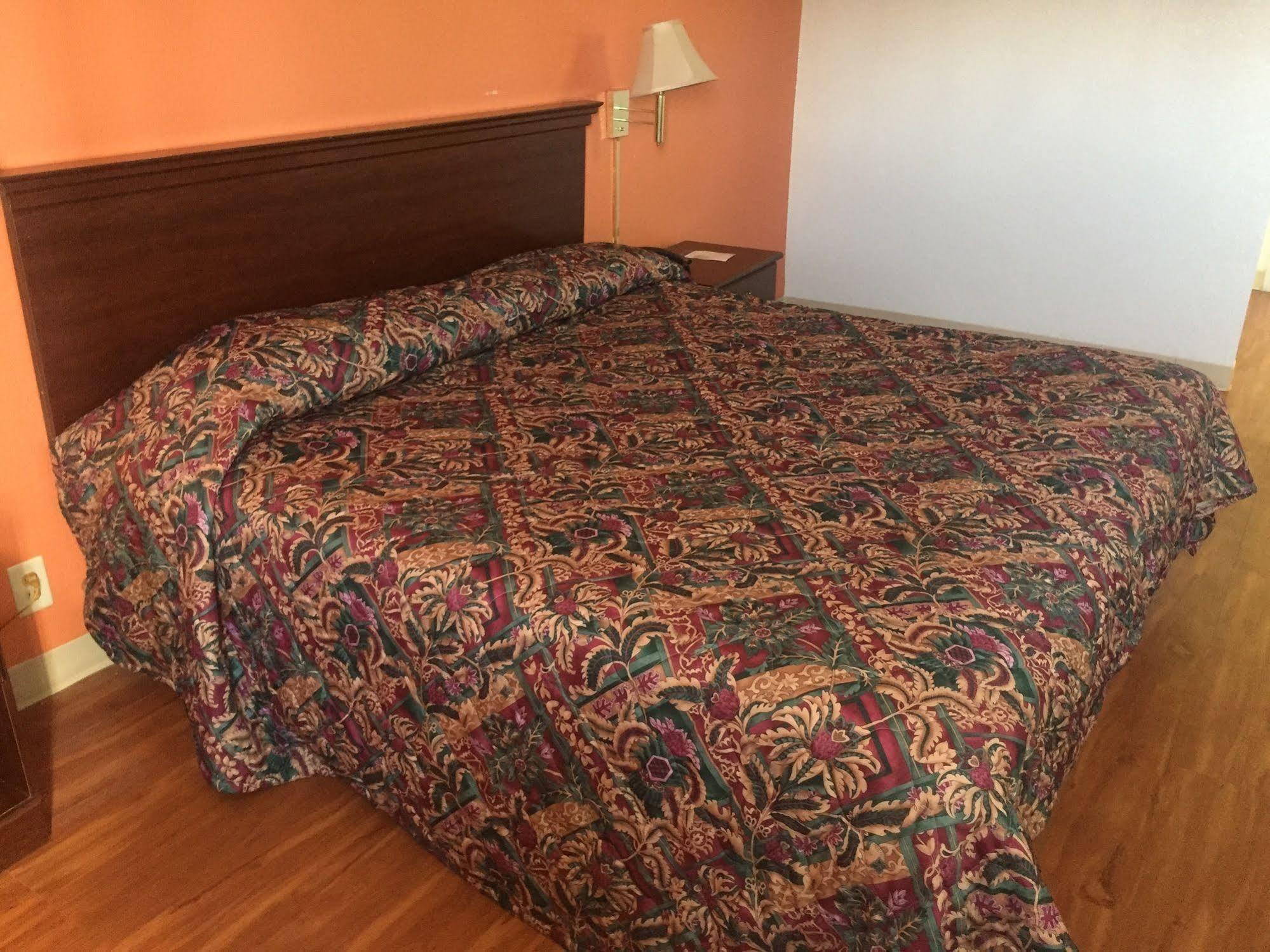 City Studios Inn & Suites Ruther Glen Extérieur photo